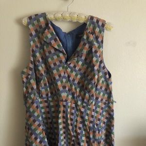 Multi colored dress with collar